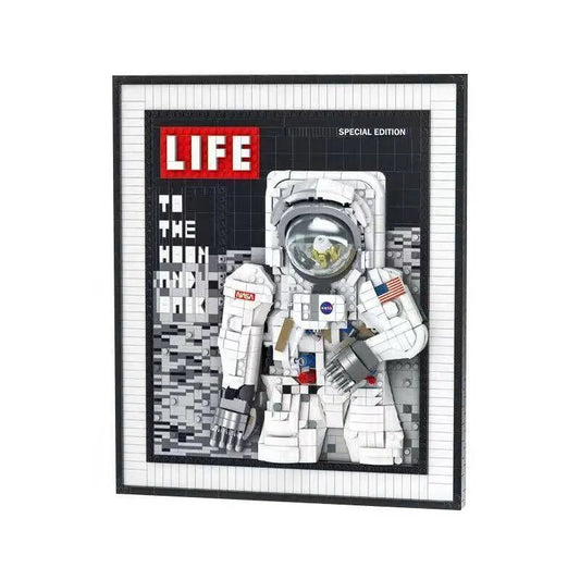 MOC Art Expert Space Astronaut Frame Bricks Toy 031005