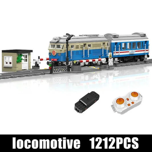 Tech Railway RC DF4B Diesel Train Locomotive Bricks Toy